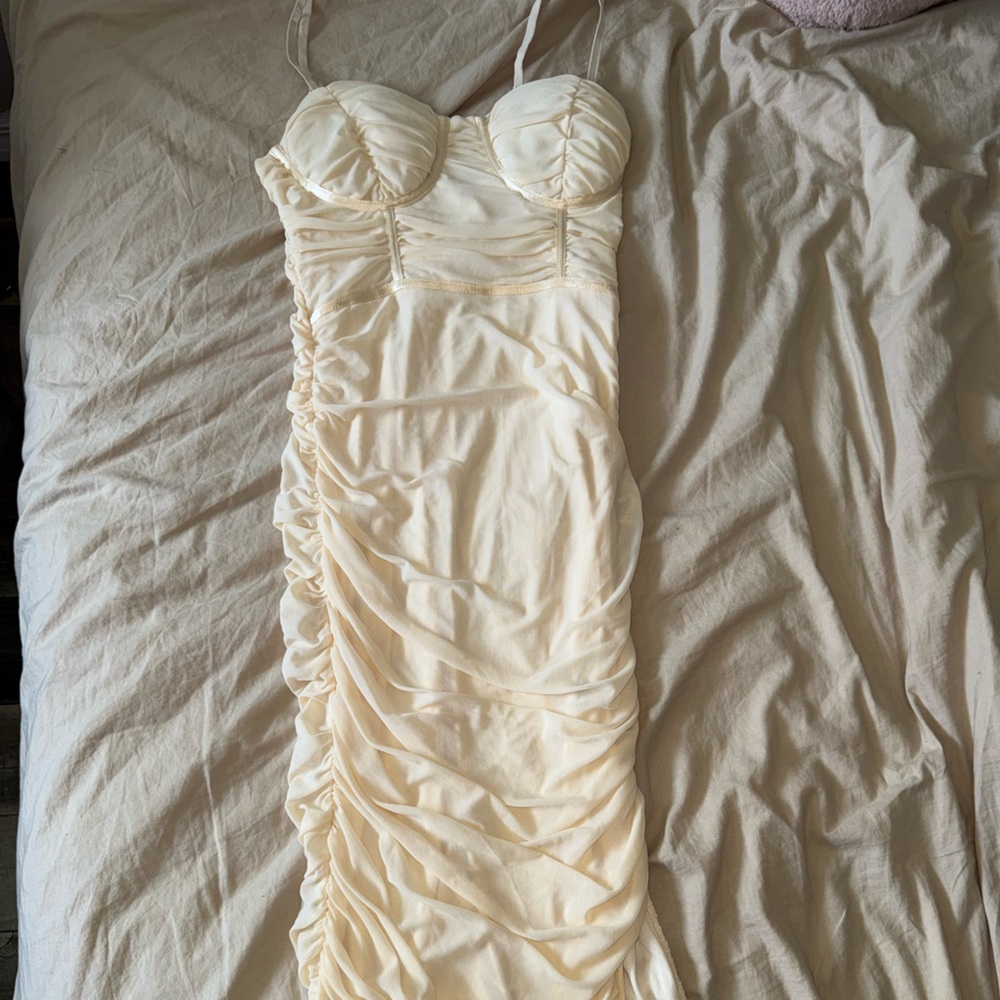 SHEIN Cream Asymmetrical Ruched Bodycon Dress
